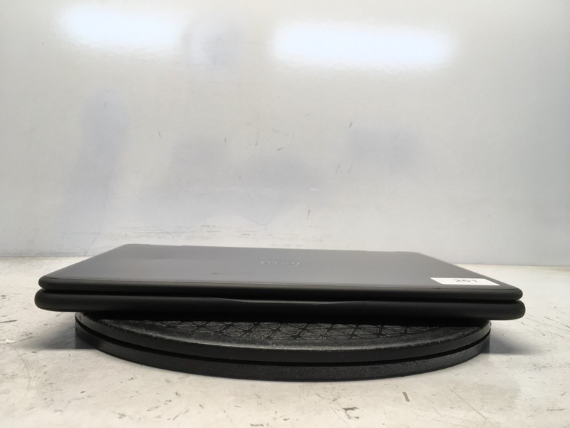 Dell Latitude 3190 2-In-1 Intel Pentium Silver N5000 1.1GHz 4 GB NO HDD gallery