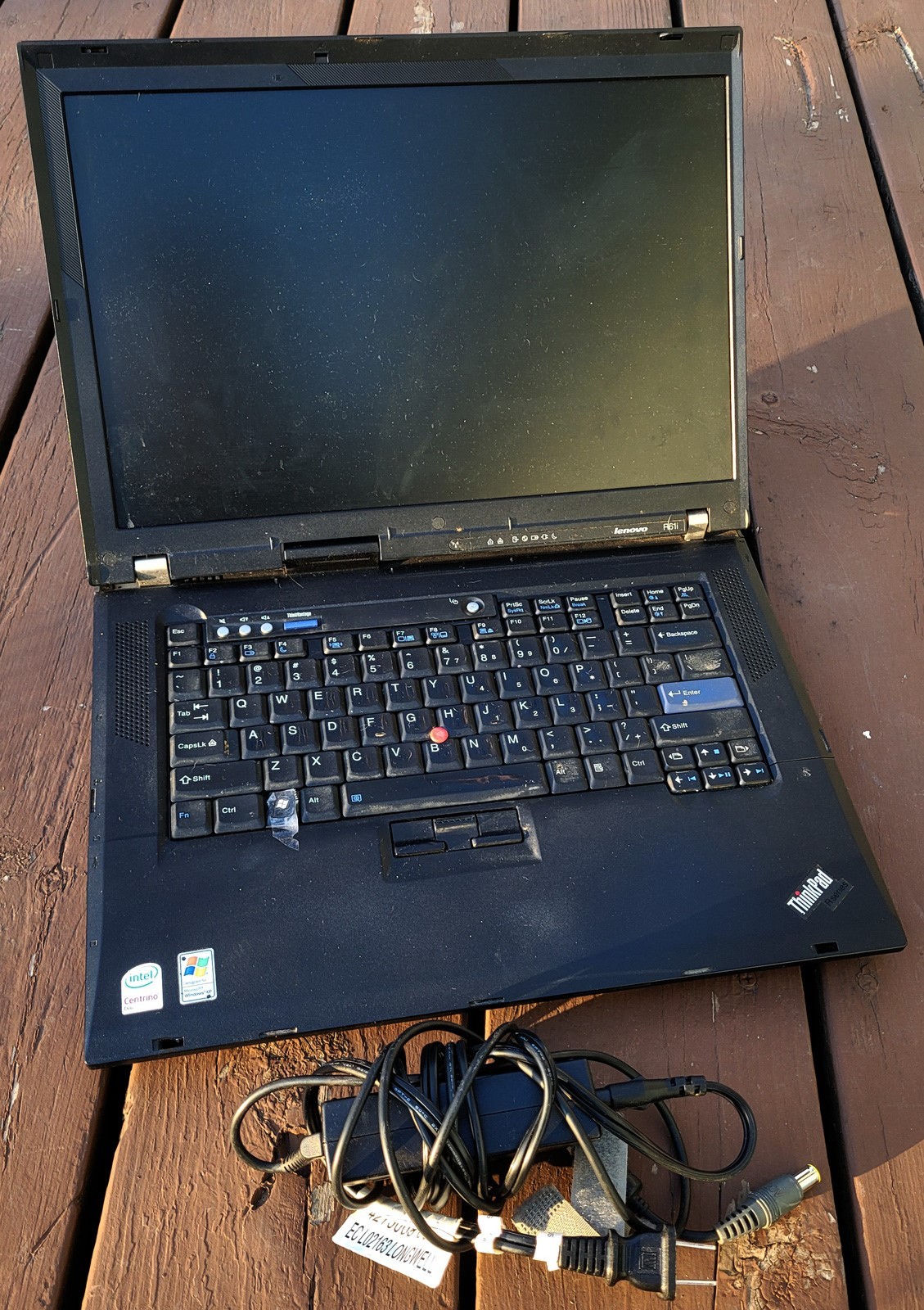 Lenovo ThinkPad R61i 15" Windows XP Laptop Intel Pentium 2GB - FAN ERROR-AS-IS gallery