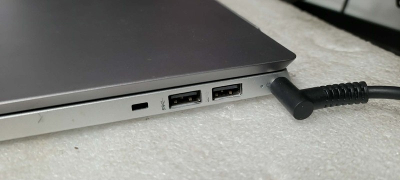 HP PAVILION 15-CS0053CL | i5-8250U | 1TB SSD | 12GB | Win11 | NO Power Cable gallery