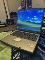 Dell Inspiron 1150, Pentium 4 2.8 GHZ, 1GB RAM, 80GB HDD, Windows XP SP3