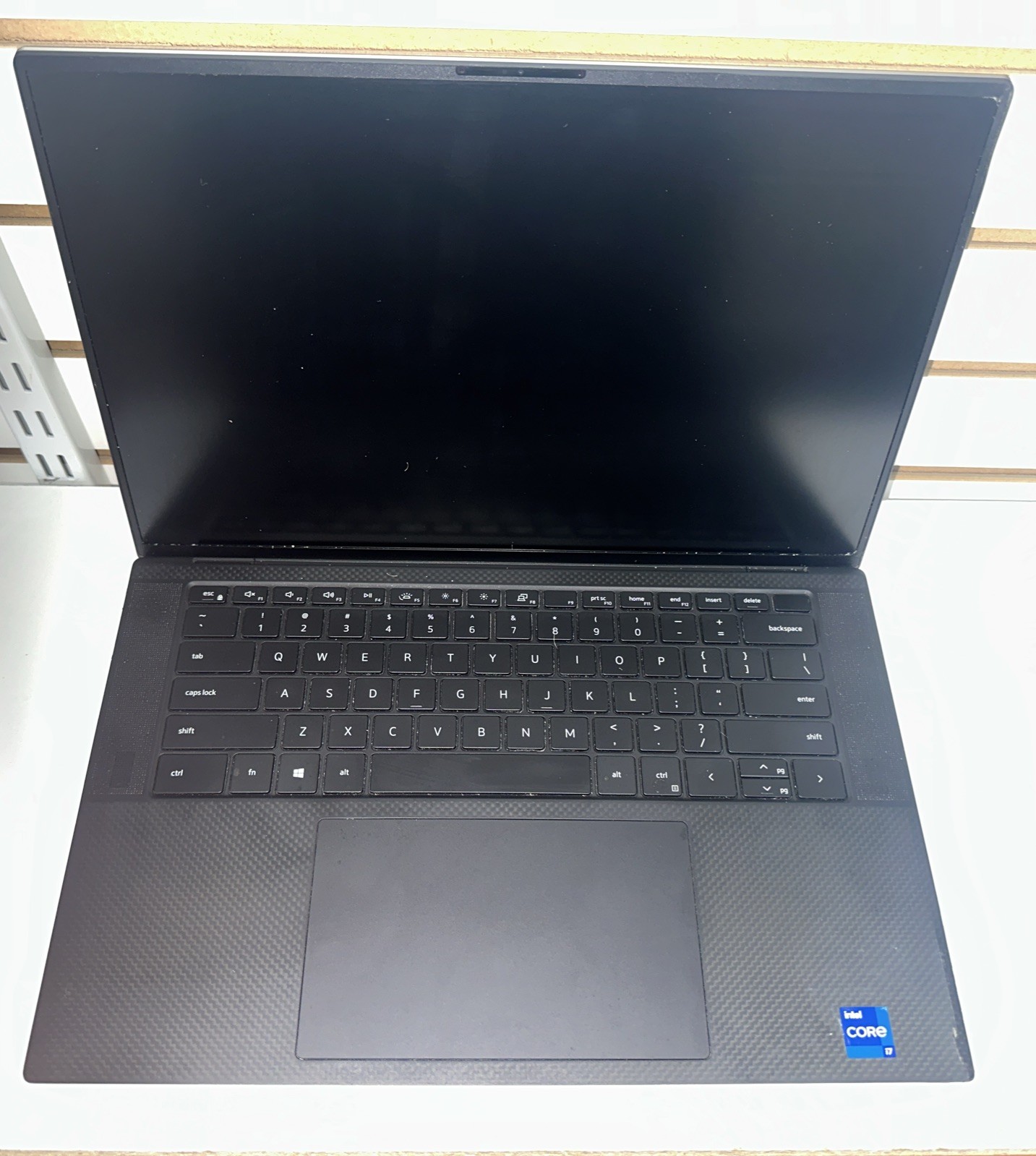 Dell XPS 15.6" 512GB SSD, Intel Core i7 11800, 2.3GHz, 16GB RAM-Broken Screen!! gallery