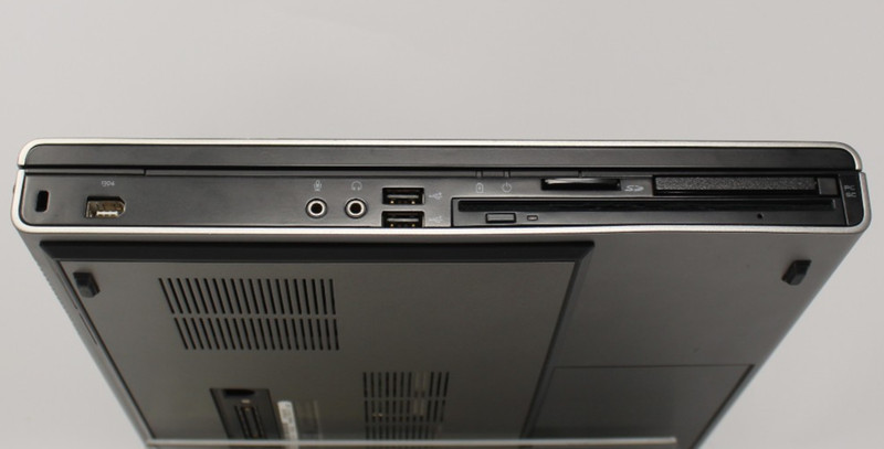 Dell Precision M6400 Core 2 Duo T9400 17" FX 2700M 1 TB 250 16 GB XP 64 bit SP2 gallery