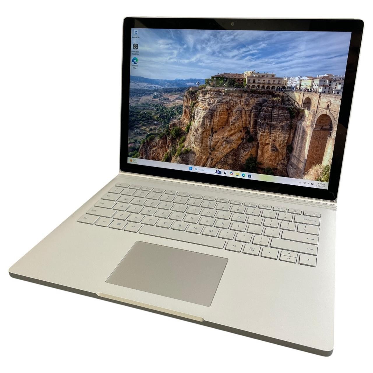 Microsoft Surface Book 3 13.5", i7-1065G7, 32GB, 1TB NVMe, WIn 11 | Grade B/C gallery