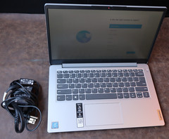 Lenovo IdeaPad 1 14IGL7 14” Laptop 4GB 64GB Windows 11 w/ Charger