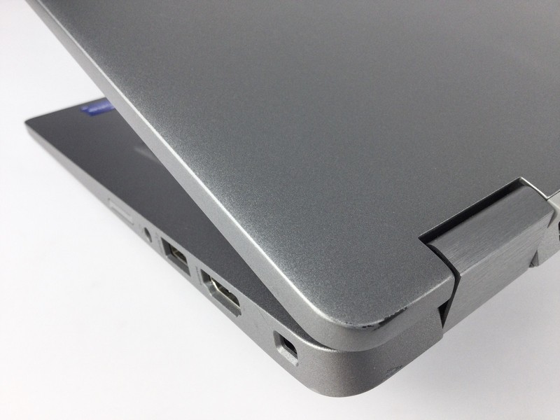 Dell Latitude 5330 2-in-1 13" i5-1245U 16GB RAM 256GB NVMe Win11 No AC Adapter gallery