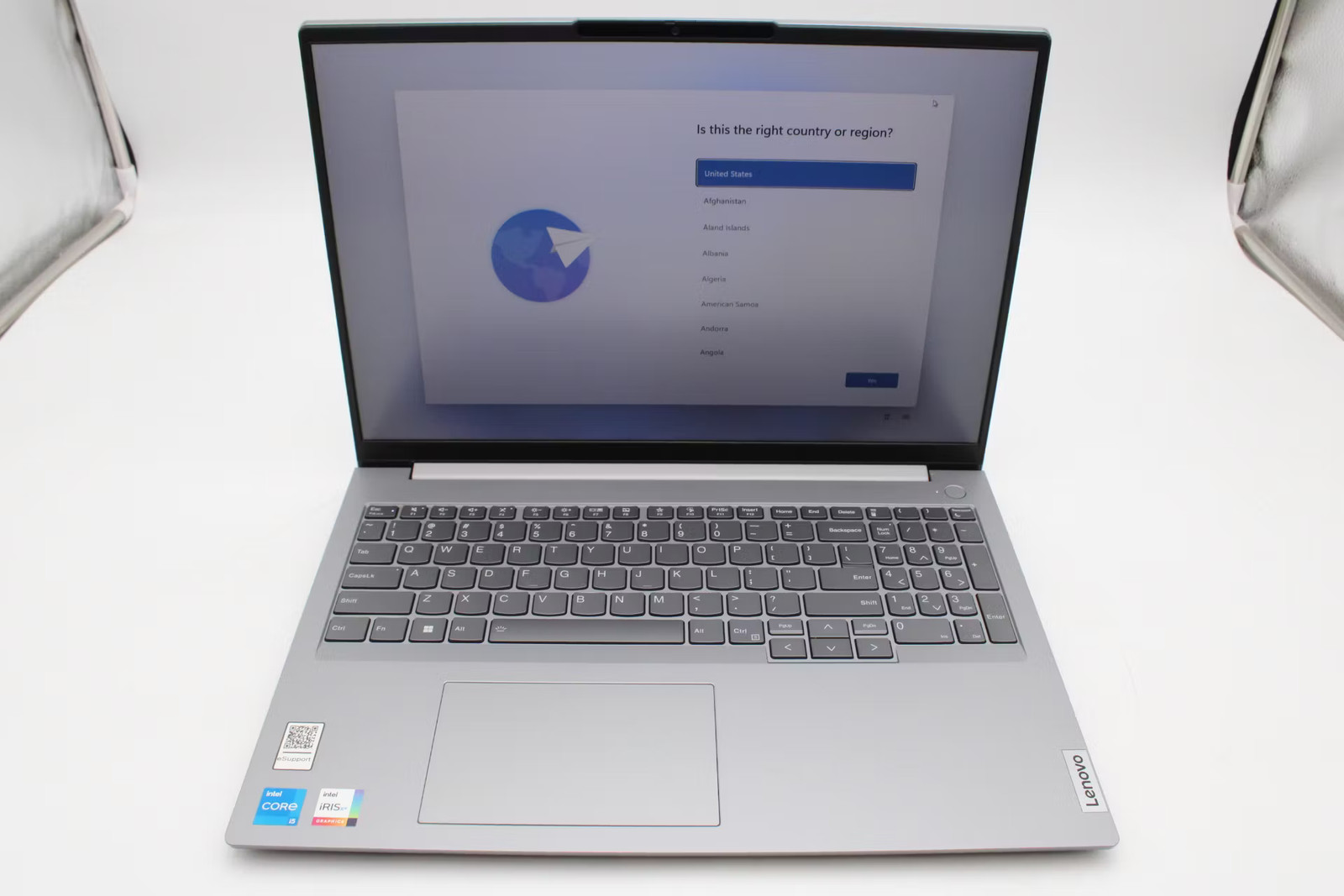 Lenovo ThinkBook 16 G6 IRL 16" i5-1335U, 256GB NVMe, 16GB RAM gallery