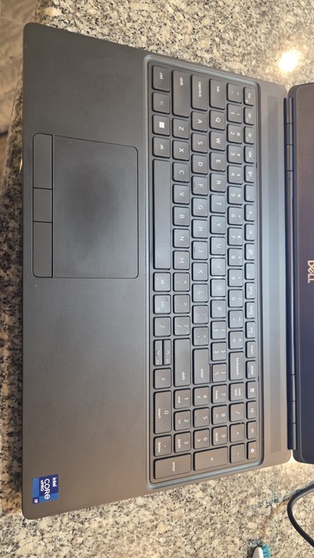 Dell Precision 7560 i9-11950H 48GB RAM 1TB NVMe NVIDIA T1200 W11Pro gallery