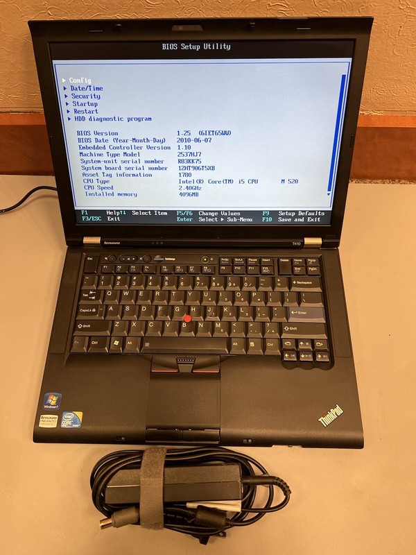 Lenovo thinkpad T410 Core i5 M 520 2.40GHz 4GB RAM 320GB HDD WEBCAM gallery