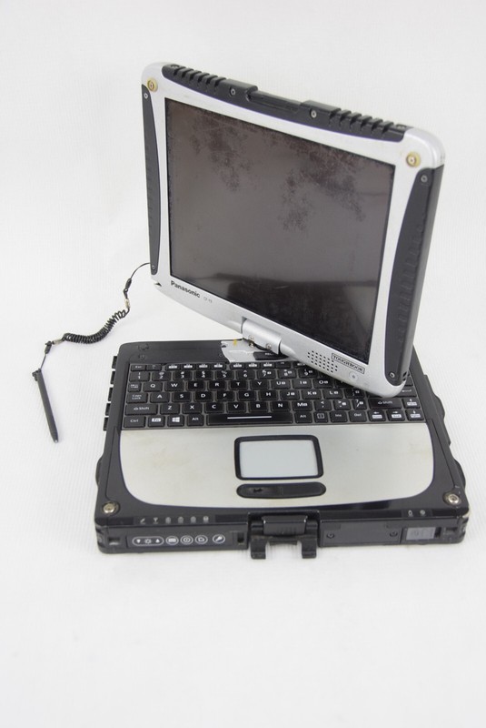 Panasonic CF-19 Intel Core i5-3340M 2.70GHz 8GB 10.5in No Hard Drive gallery
