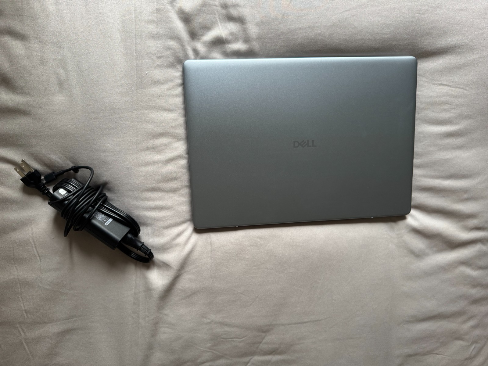 New Dell Plus 16" 2K Touch Laptop AMD Ryzen AI 7 350 - 32GB RAM 1TB SSD Ice Blue gallery