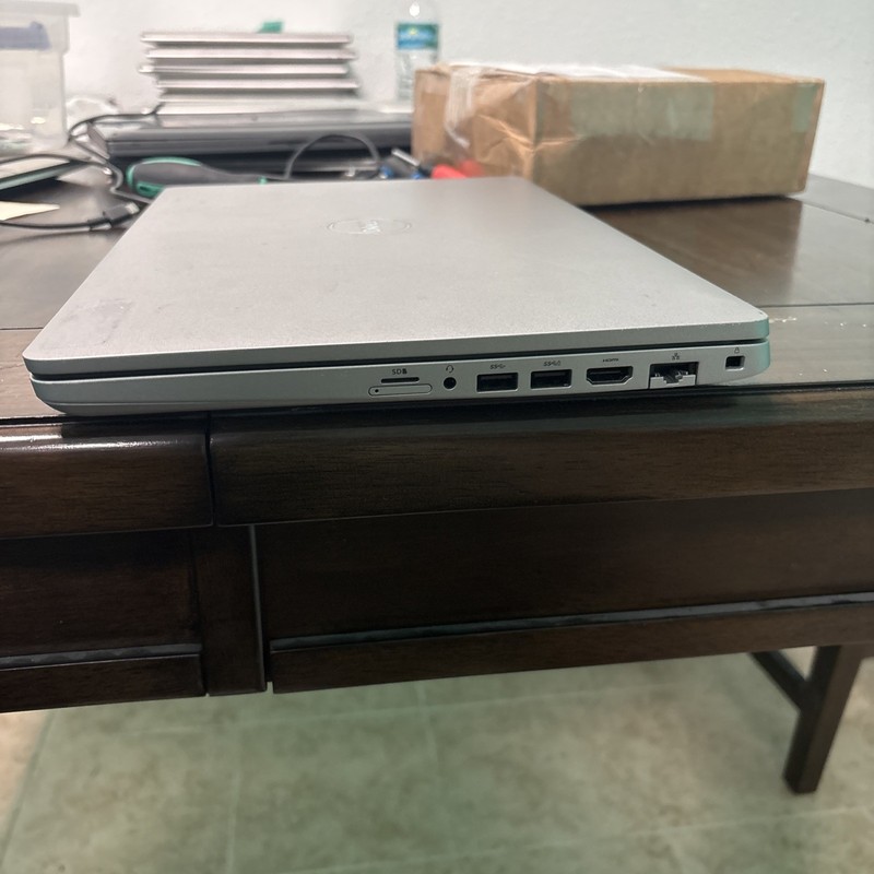Dell Latitude 5510 i5-10210U 8GB RAM NO SSD Good Battery gallery