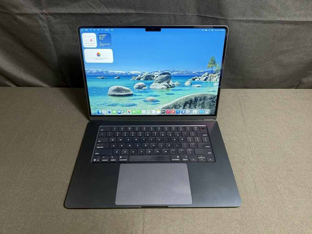 Apple | MC6L4LL/A | A3241 MacBook Air | 24Gb Memory | 512Gb Storage