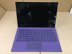 Microsoft Surface Pro 3 12″ i5-4300U 8GB RAM 256GB SSD w/KB No AC -Cracked