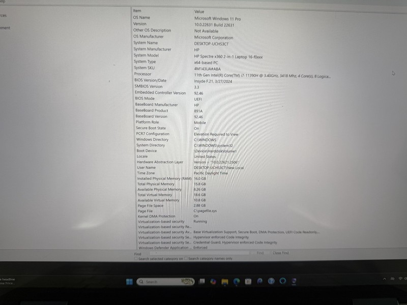 HP Spectre x360 16-f0xxx 2-in-1 Core I7-11390H 3.4GHz 16GB 475GB Laptop gallery