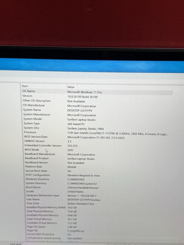 Surface Laptop Studio 1964 11th Gen i7 11370H 3.3GHz 16GB -512GB GeForce RTX gallery