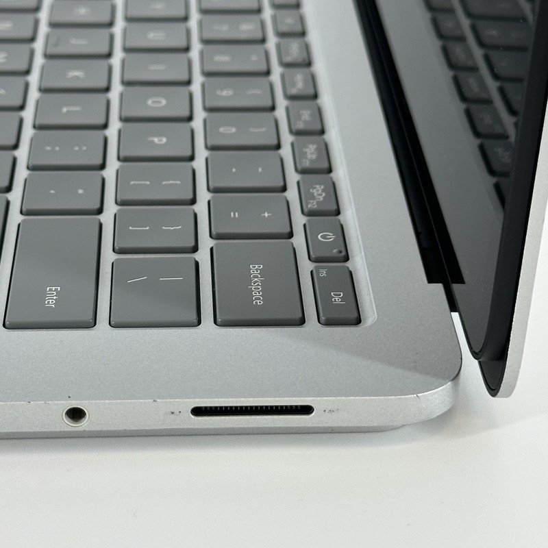 Microsoft Surface Laptop Studio 14 2K TOUCH i7-11370H 16GB 512GB SSD RTX 3050 Ti gallery