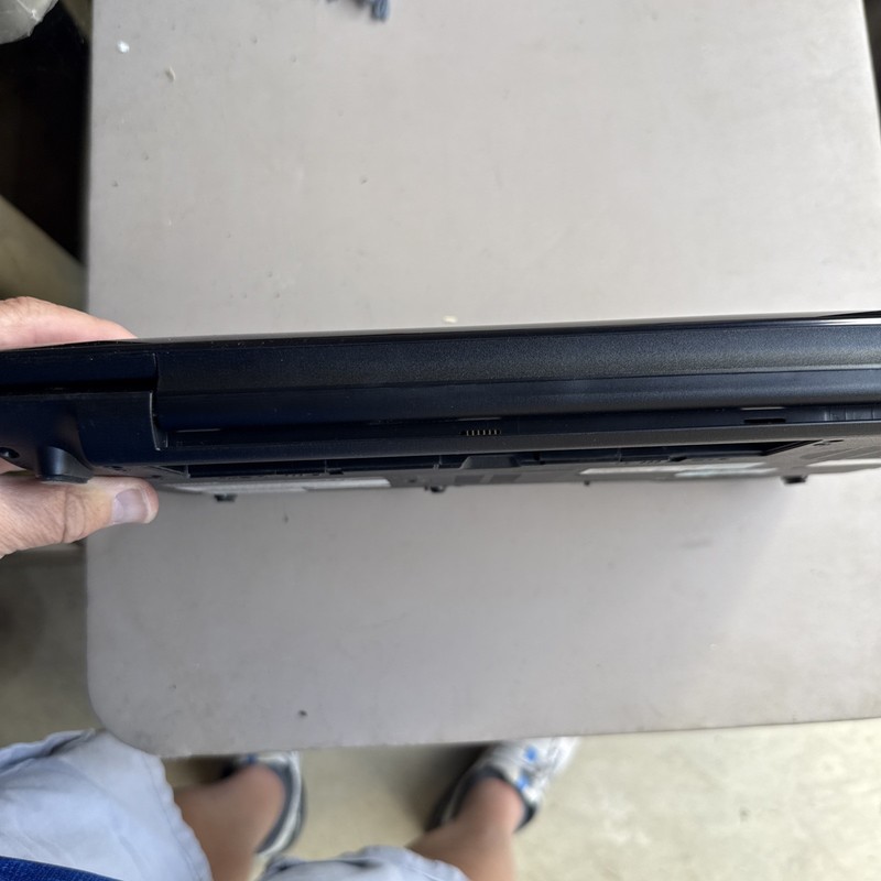 Toshiba Satellite A215-S4747 AMD Turion 64 X2 No Batt Windows Vista w/ Key As Is gallery
