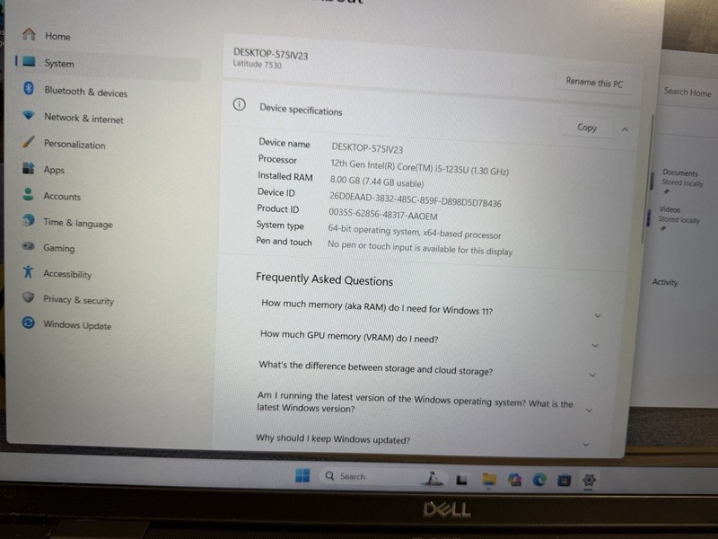 Dell Latitude 7530 25.6” FHLaptop i5-1235U 8GB RAM 256 GB NVME WIN 11 Pro gallery