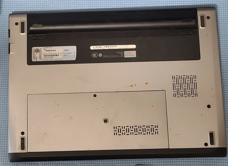 DELL LATITUDE 3330 LAPTOP NOTEBOOK FOR PARTS OR REPAIR - SEE BELOW gallery