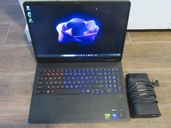 HP OMEN 16 SLIM INTEL CORE ULTRA 7- 255H@1.50GHz 24GB RTX 5060 2TB SSD