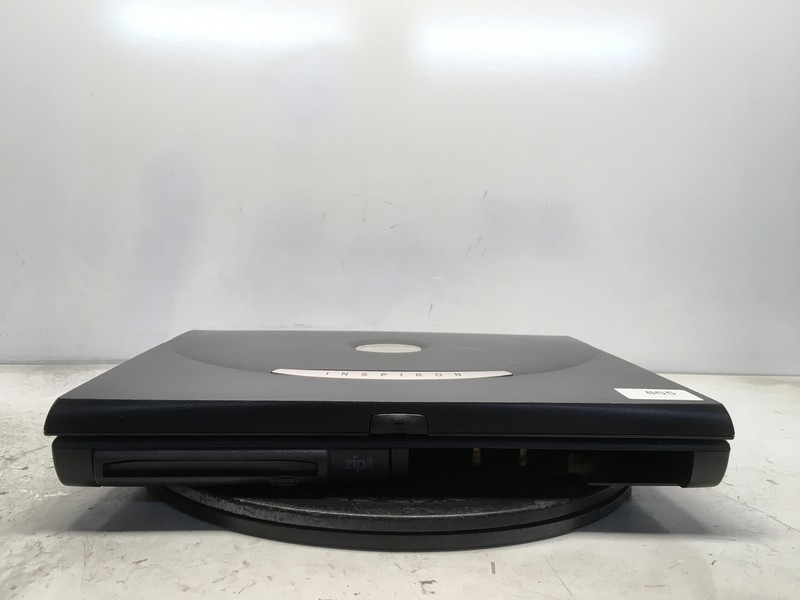 Dell Inspiron 8000 Intel Pentium III 800MHz 320 MB NO HDD No Batt gallery