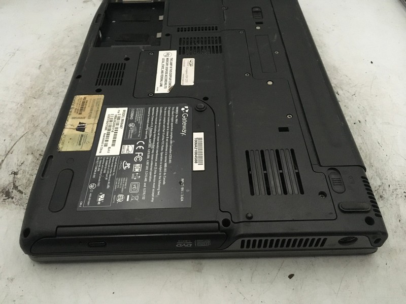 GATEWAY MA3 MX6447 - FOR PARTS/NO POWER - AMD TURION MOBILE - 1GB RAM - READ -BB gallery