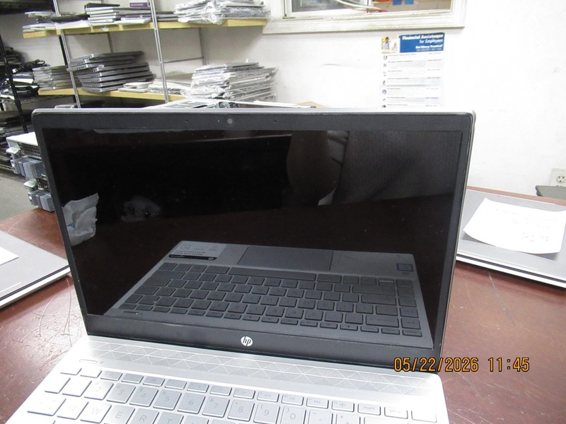 HP Pavilion 13an0xxx 13.3" i5 8265U 1.60GHZ 8GB 256GB M2SSD Laptop w/AC NO OS## gallery