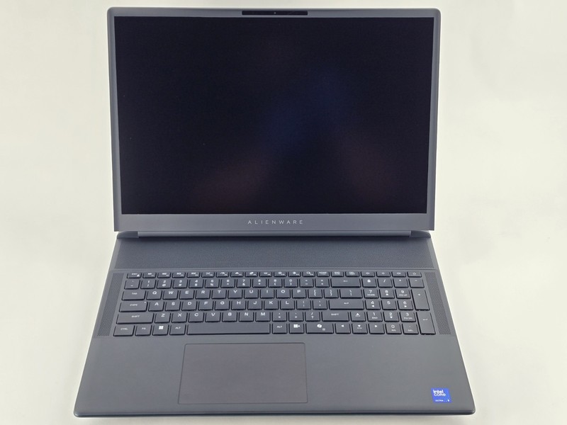 Alienware Area-51 18" 2.5K Ultra 9 275HX 64GB 2TB RTX 5090 LAA18250-9383BLU-PUS gallery