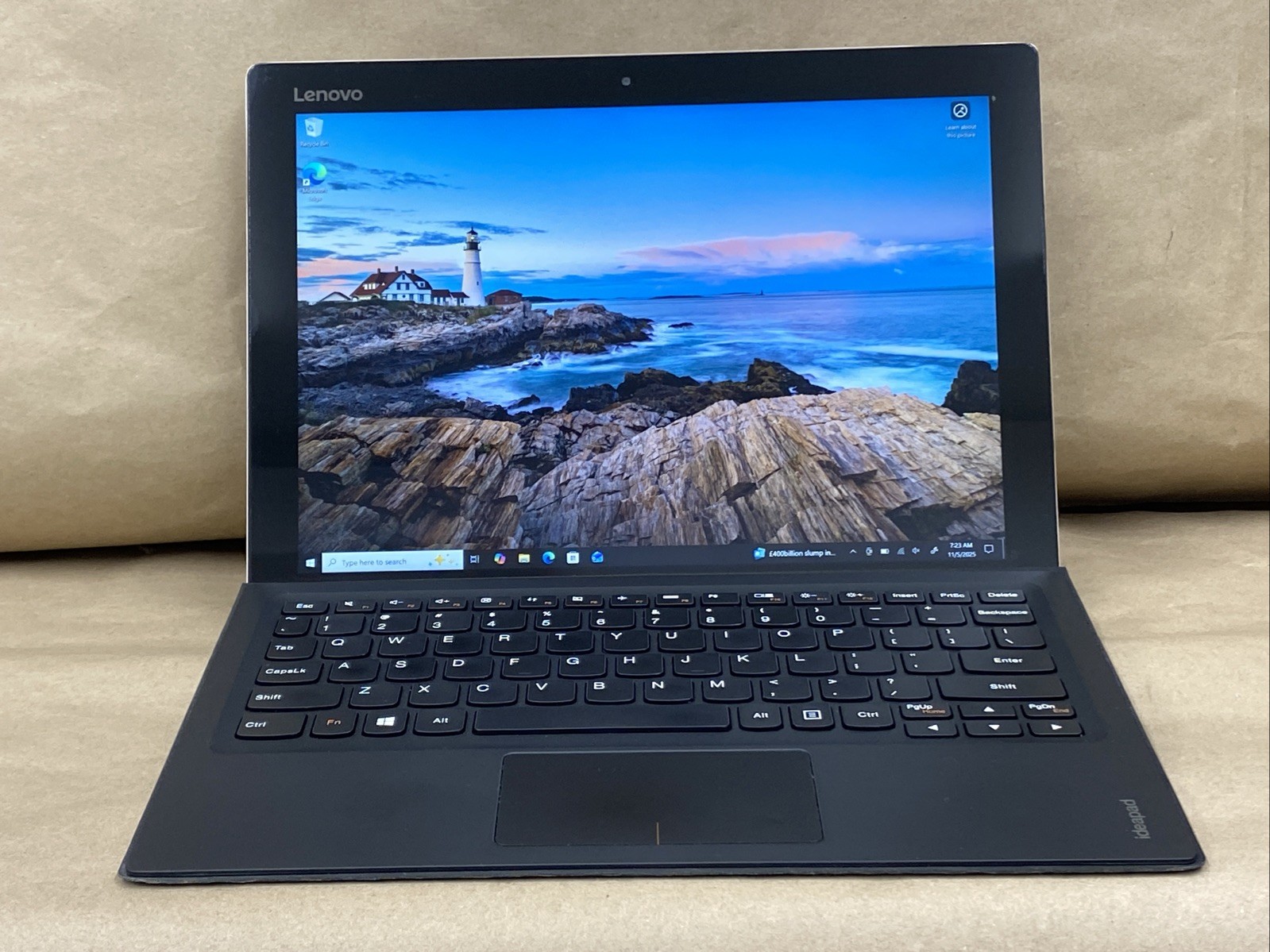 Lenovo Ideapad 80QL - 12" - m5-6Y54 - 4GB - 128GB SSD - Win 10 Pro - READ gallery