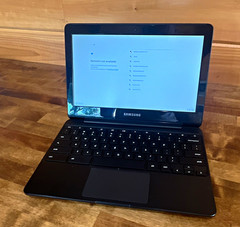 Samsung XE500C13 Chromebook Intel Celeron 11.6″ 4GB 16GB eMMC Black