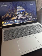 HP Touchscreen AMD Ryzen 5 7520U 2.8GHz 16GB 256G