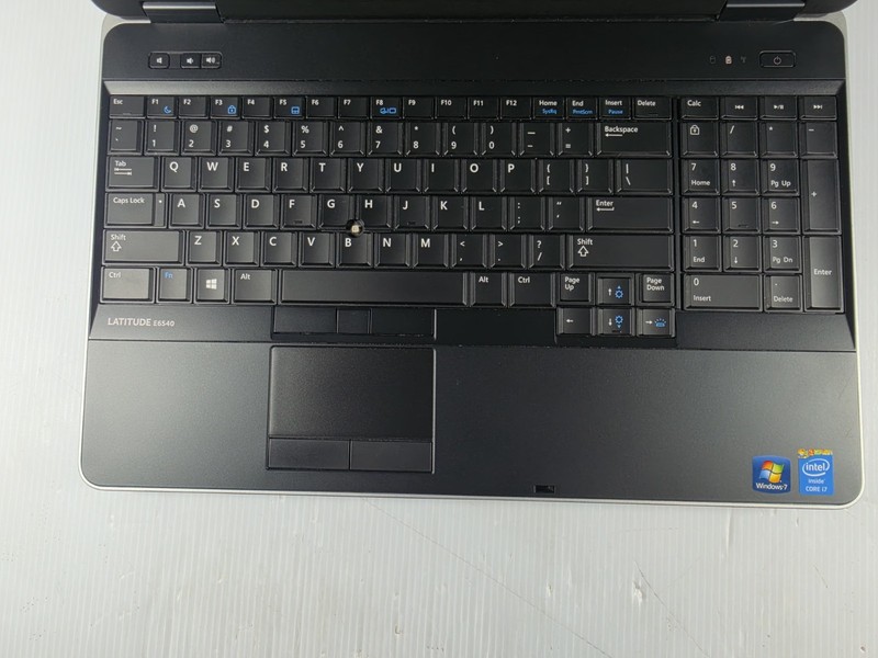 DELL LATITUDE E6540 15.6" FHD i7-4810MQ@2.80GHz 16GB RAM 256GB SSD WINDOWS 11 gallery