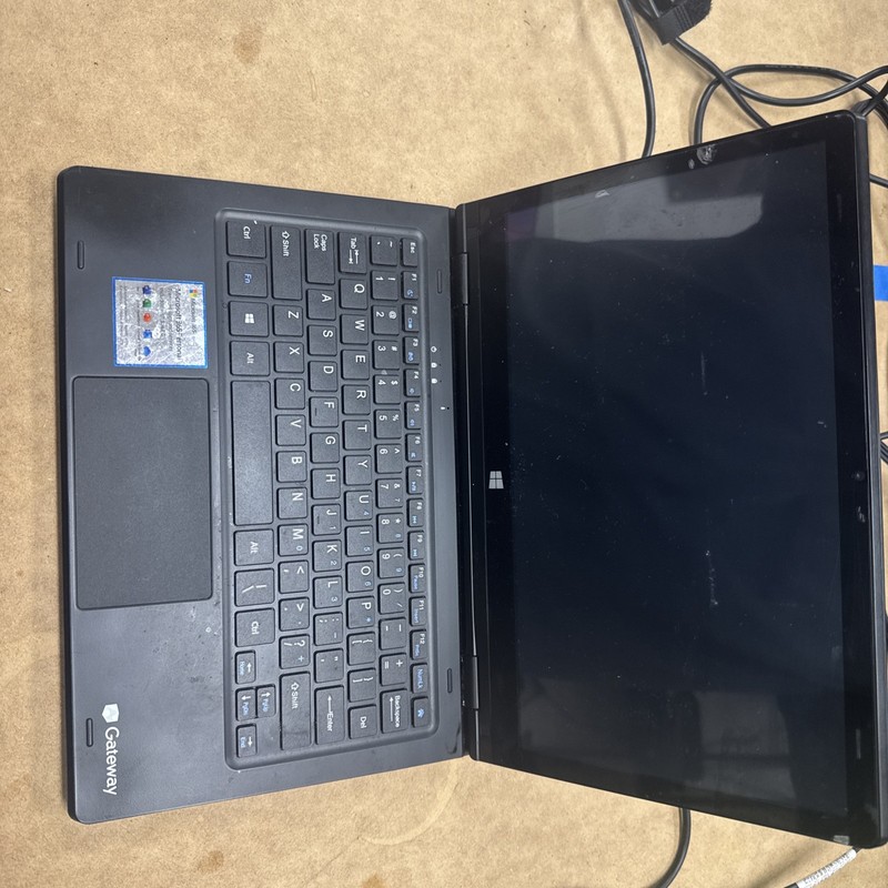Gateway GWTC116-2BK 11.6" HD Laptop win 11 CRACKS ON SCREEN! gallery