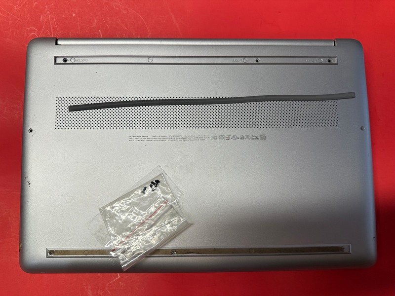 HP Laptop - 15-ef0023dx 15" HD Touch RYZEN 5 3500U Radeon Vega 8 Webcam *READ* gallery