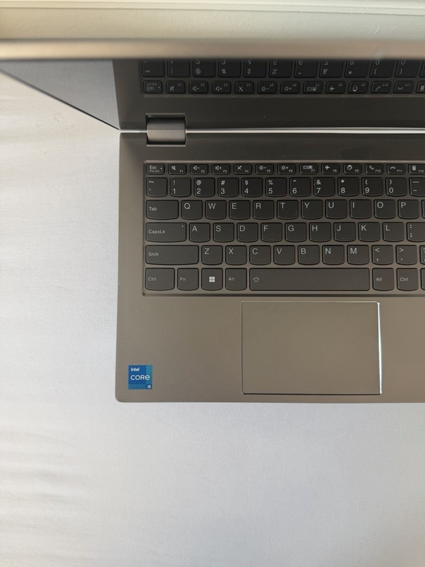 Lenovo Thinkbook 14s Yoga Laptop - Intel Core i5-1135G7 - Read Des gallery