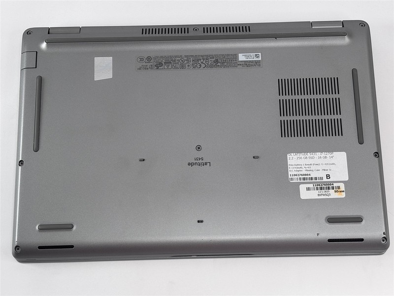 Dell Latitude 5431 14" 16GB 256GB SSD Intel Core i7-1270P Intel Iris Xe 2.2GHz gallery