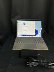 Microsoft Surface Pro 8 13″ (128GB SSD, Intel Core i5 11th Gen., 2.40 GHz, 8GB)