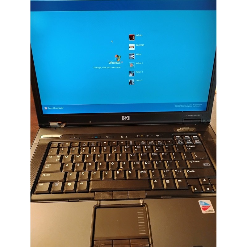 HP Compaq nc8230 Laptop Windows XP Intel Centrino Vintage PC PZ518UA#ABA Parts gallery