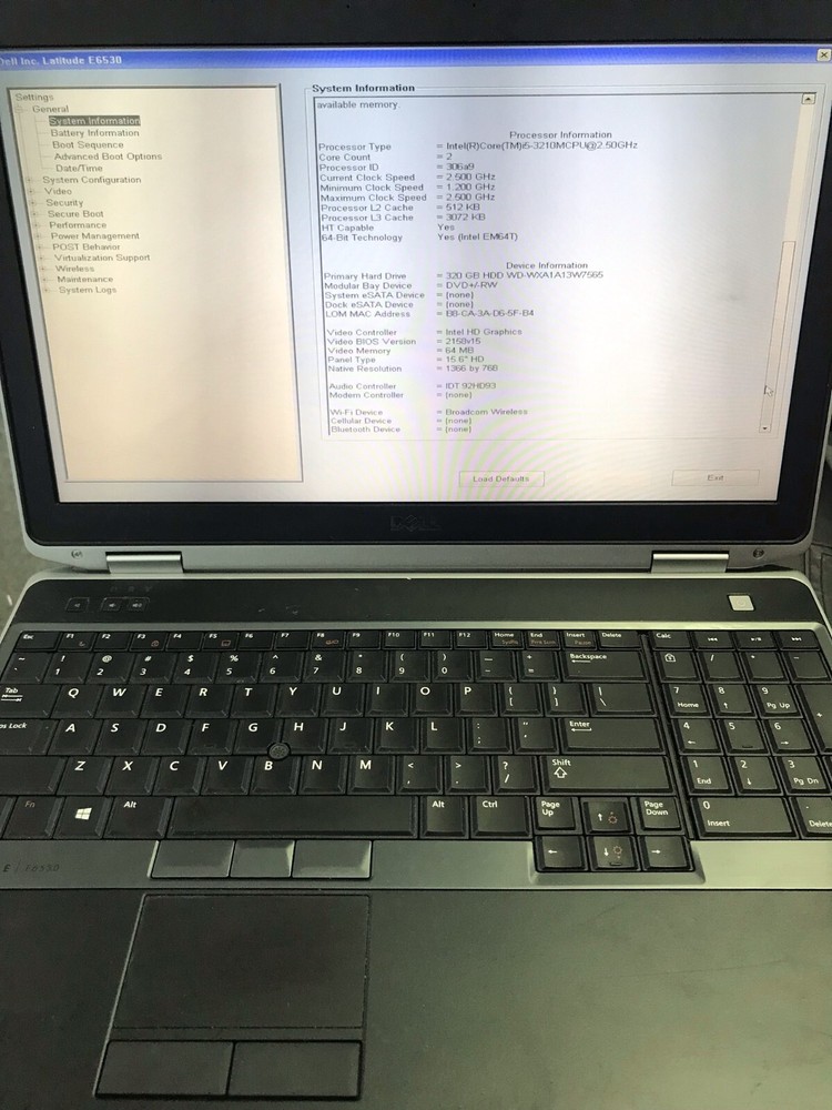Dell Latitude E6530 / Intel Core i5 3210M @ 2.50GHz / 4GB RAM/ 320GB HDD