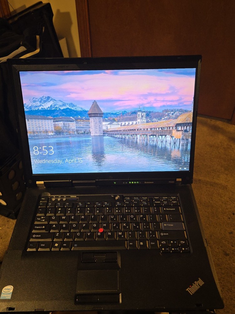 Lenovo ThinkPad R61 Laptop| Intel Celeron 540| 2GB RAM| 80gb| No OS
