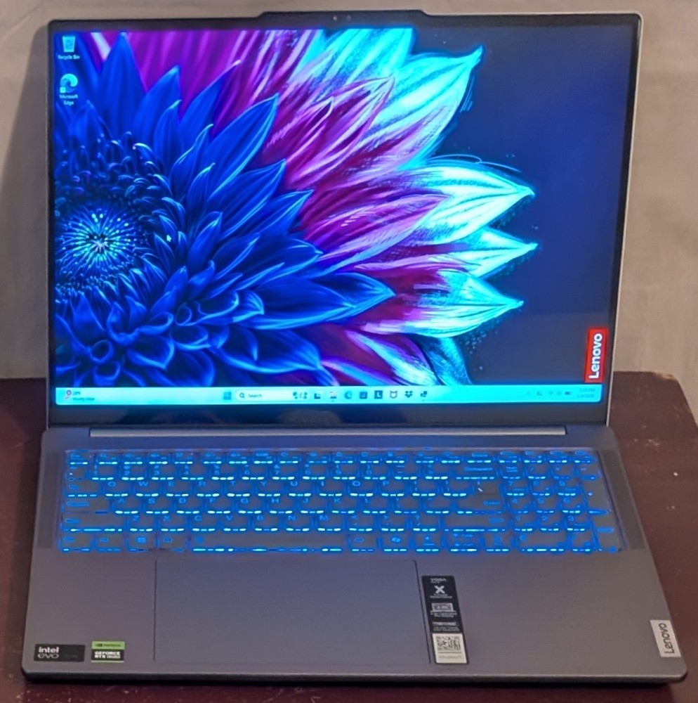 Lenovo Yoga Pro 9i 16" 3.2K 165Hz (Core Ultra 9 185H, 32GB/1TB SSD, RTX 4050)