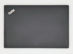 LENOVO ThinkPad X1 Carbon Gen 5 14″ FHD I7-7600U 256GB 16GB W10P FP Reader