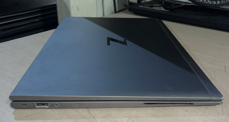HP ZBOOK FIREFLY 15 G7 INTEL CORE I7 10TH GEN 8GB RAM NO HD gallery