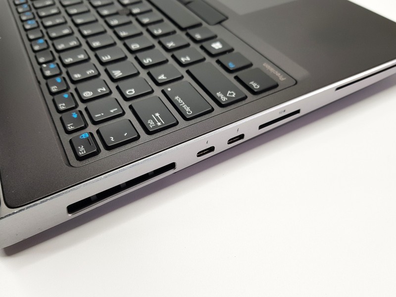 Dell Precision 7540 15.6" FHD i9-9880H 16GB 512GB SSD UHD 630 Win 11 Pro Laptop gallery