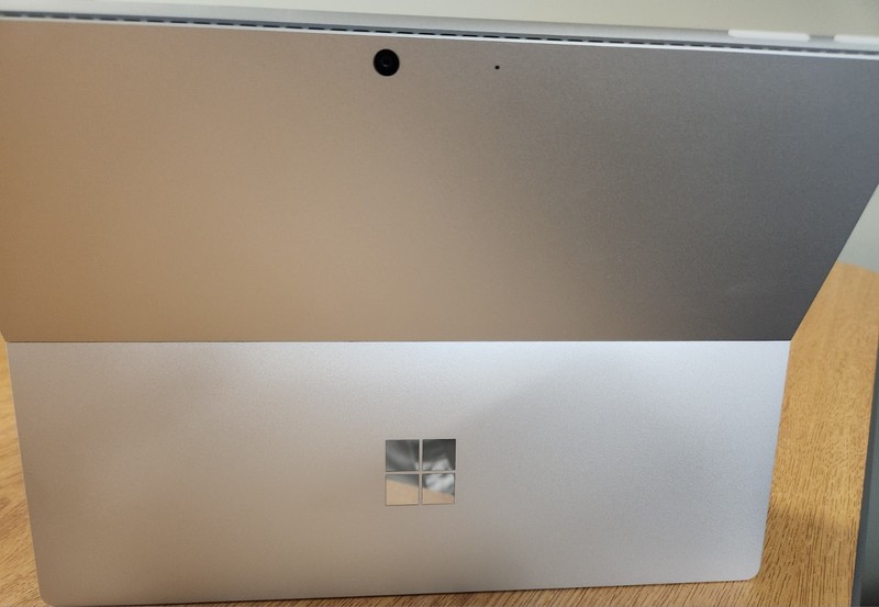 Microsoft Surface Pro for Business 2-n-1 16GB gallery