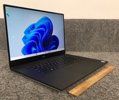 Dell Precision 5530 4K 15.6″ Touchscreen Laptop i9-8950HK 8GB RAM 512GB NVMe