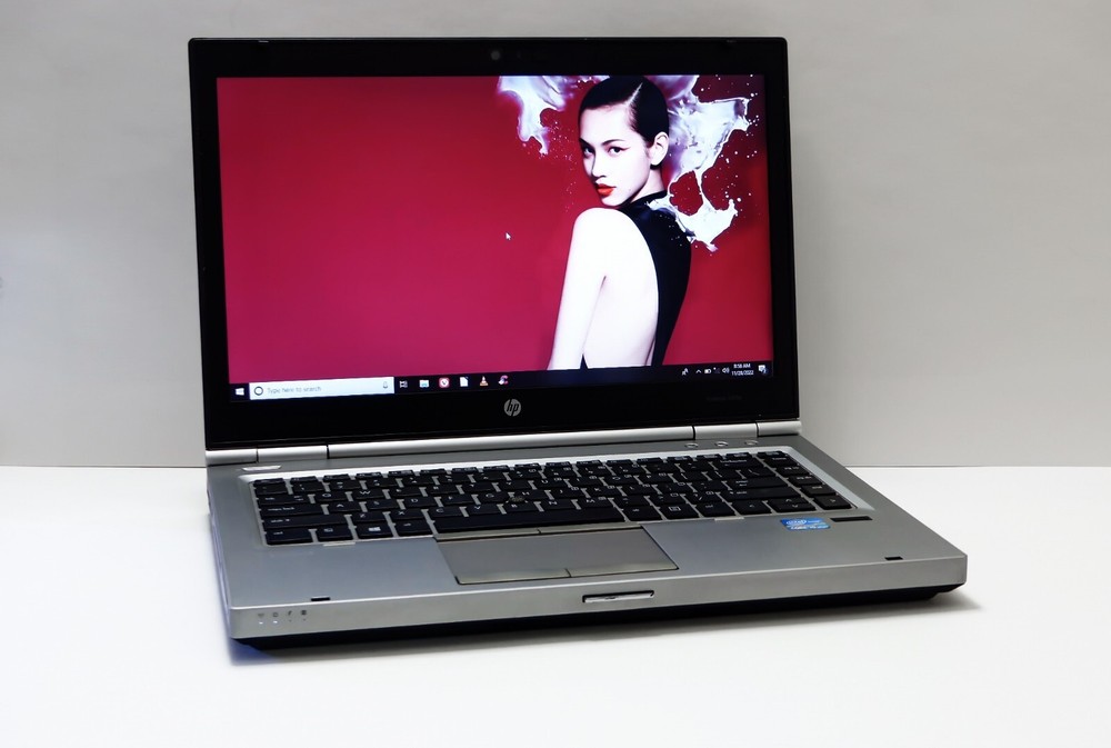 HP Elitebook 8470p Laptop i5-3230 @ 2.6GHz 8GB Ram 1 TB HHD