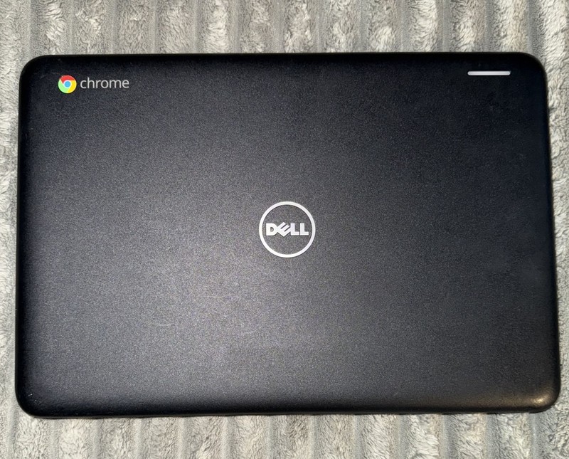 Dell Chromebook 11 3180 11.6" (16GB eMMC, Intel Celeron N3060, 1.6GHz, 4GB RAM) gallery