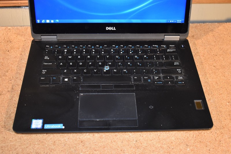Dell Latitude E7470 Core i5-6300U 256GB SSD Windows 7 Pro 64-bit QHD Touchscreen gallery
