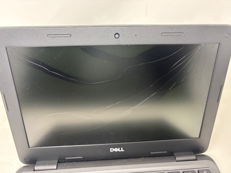 Dell Chromebook 11 3100 (16GB, Celeron N4020, 4GB) (#149) ****SCREEN CRACKED**** gallery